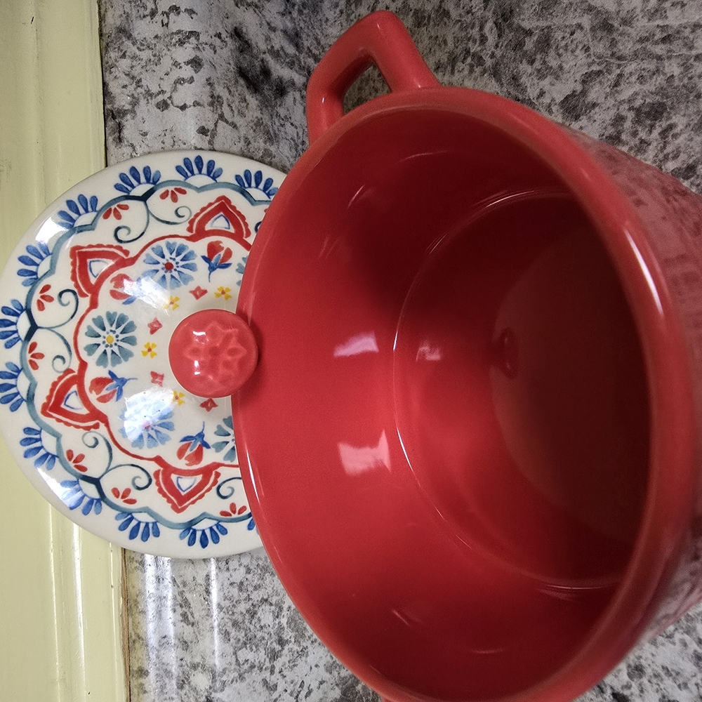 Red Ceramic Casserole Dish with Lid